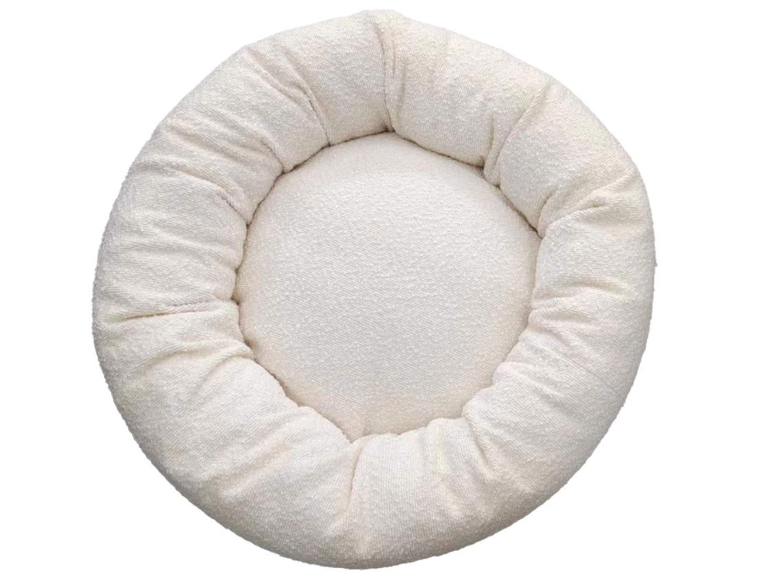 Orthopedic Dog Bed, Soft Round with Teddy Boucle Fabric, Machine Washable, Non-Slip Bottom